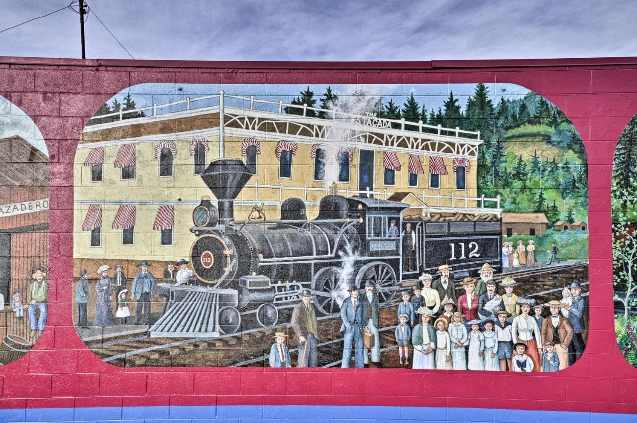 Estacada Home - Near Milo Mciver State Park! エクステリア 写真