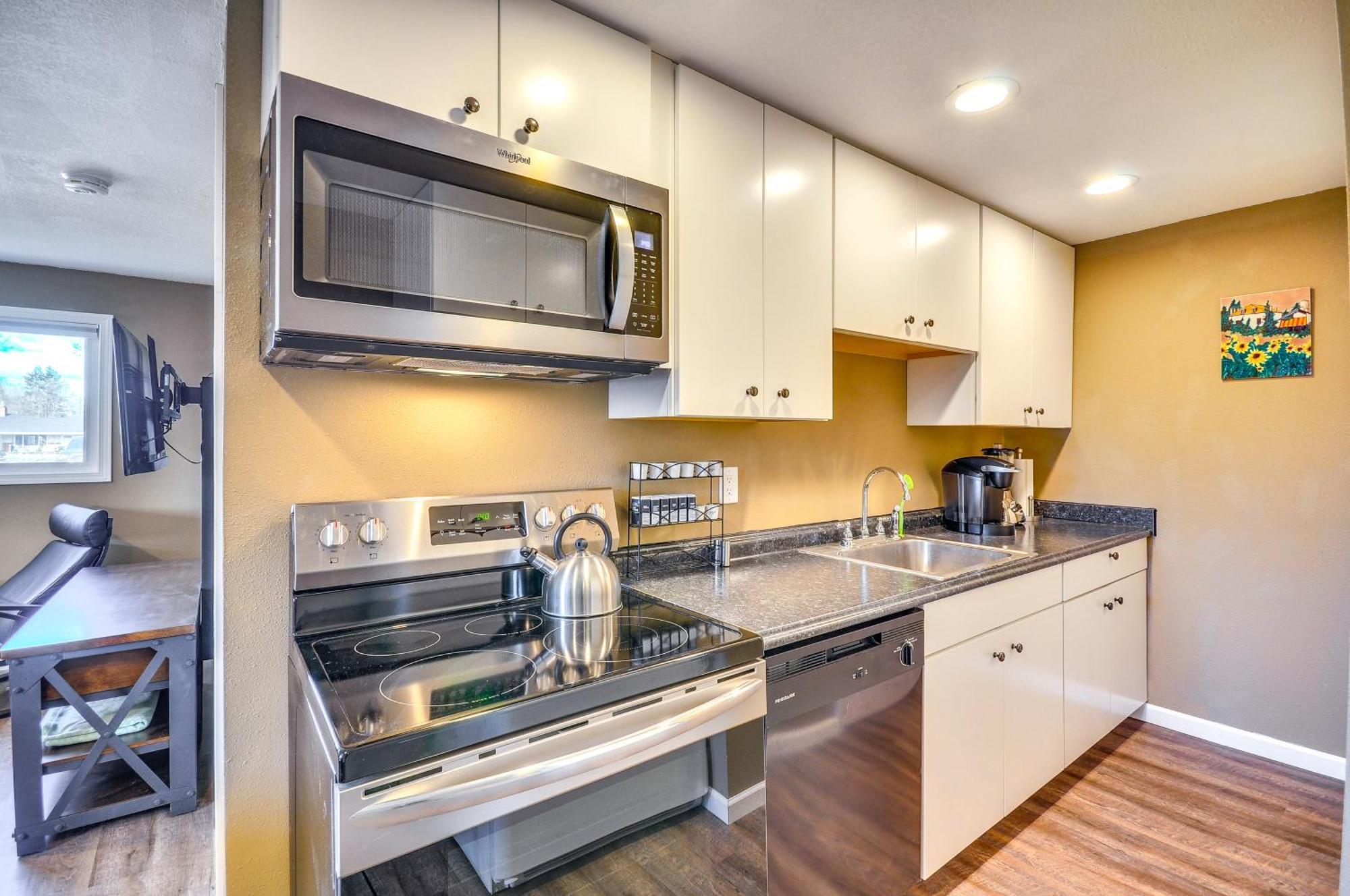 Estacada Home - Near Milo Mciver State Park! エクステリア 写真
