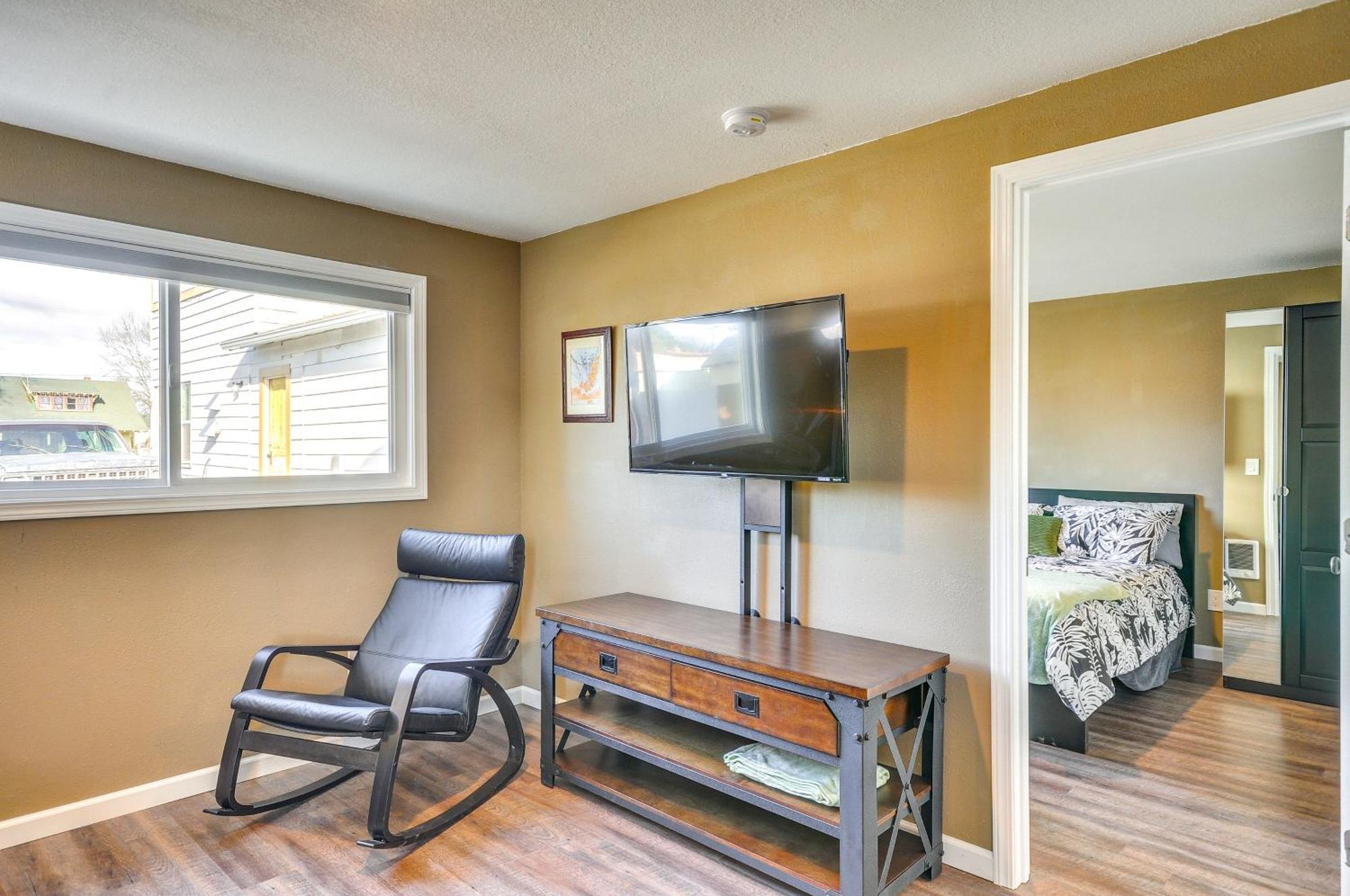 Estacada Home - Near Milo Mciver State Park! エクステリア 写真