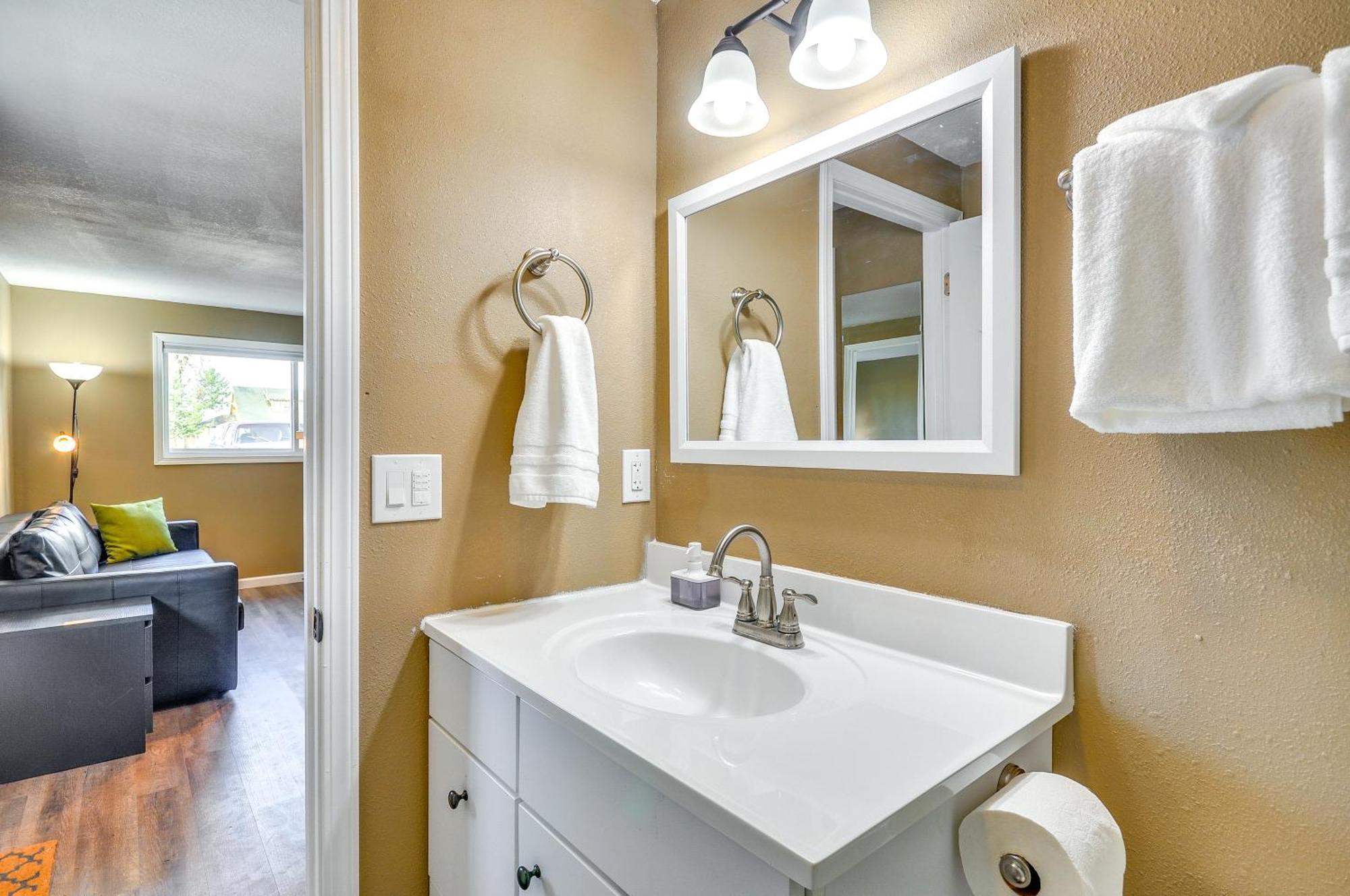 Estacada Home - Near Milo Mciver State Park! エクステリア 写真
